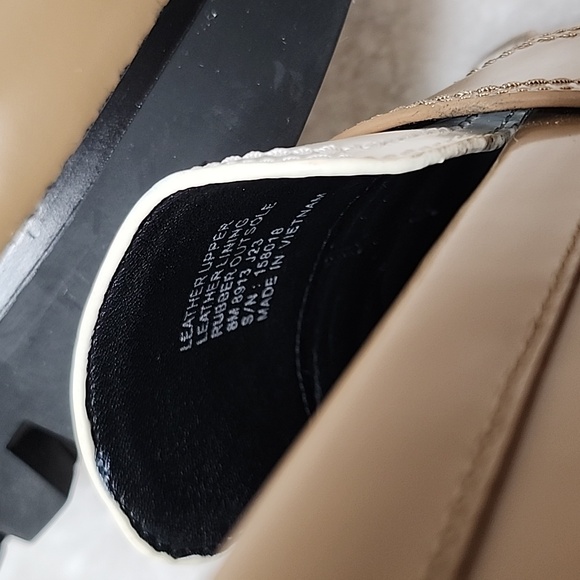 Tory Burch Mini Everly Chunky Loafers  white and brown colorblock gold hardware - Picture 16 of 16